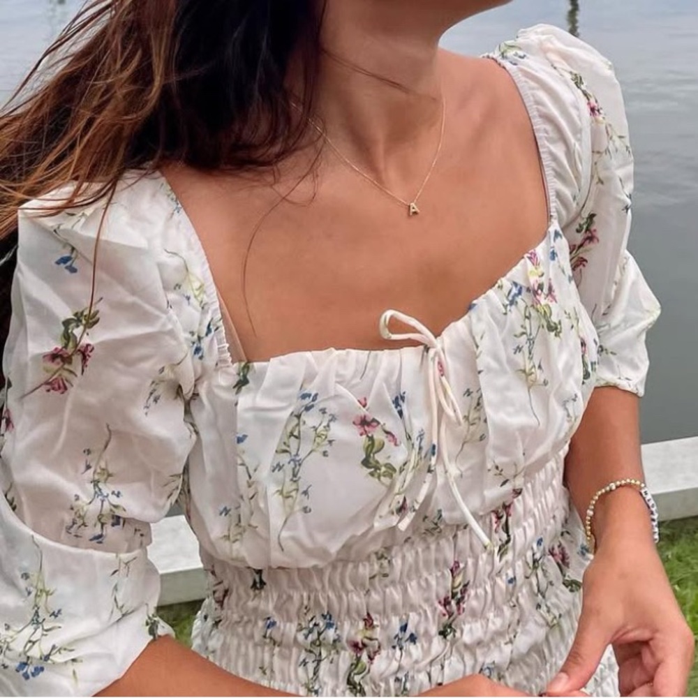 Nasty gal- Floral White Women's dress